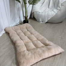 Load image into Gallery viewer, Dog bed mat Large Size Sleeping Pad For winter use keep warm Double-sided Use Golden Retriever stress-relieving Sleeping Pad
