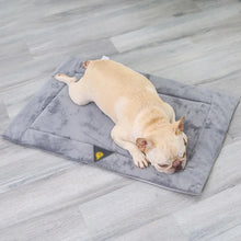 Load image into Gallery viewer, Dog Bed Self Heating Mat Pet Pads Dog Blanket Cat Bed Pet Thermal Mat Blanket Winter Thicken Warm Sleeping Beds Pets Blanket
