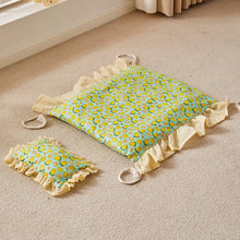 Load image into Gallery viewer, Wooden Dog Bed Four Seasons Universal Teddy Small Dog Summer Special Bed Suspended Off-the-und Pet Wood Bed
