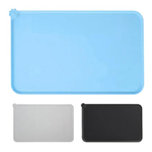 Load image into Gallery viewer, Pet Supplies Silicone Dog Bowl Mat with High Lips Non-Stick Waterproof Food Feeding Pad Puppy Feeder Tray Water Cushion Placemat
