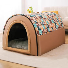 Load image into Gallery viewer, Large Dog House Winter Warm Insulated Outdoor Dog Kennel for Extra Big Dogs Weatherproof Heated Pet Shelter with Removable Roof
