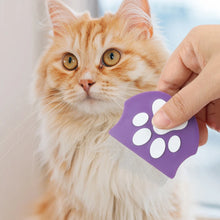 Load image into Gallery viewer, Pet Grooming Comb - Flea Comb for Cats &amp; Dogs, Curved Design for Face &amp; Body, Mini Detangling Brush for Pets
