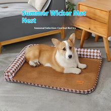 Load image into Gallery viewer, The Cat and Dog House Uses Large Straw MATS, Cat Beds, Ice Beds, Semi-disassembled and Washed Bamboo Mat MATS Pet Ice Pad
