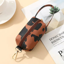 Load image into Gallery viewer, Dog Poop Bag Dispenser Leopard Pattern Dog Poop Bag Holder PU Leather Bags for Dogs Walking Litter Bags Dispenser Pet Supplies

