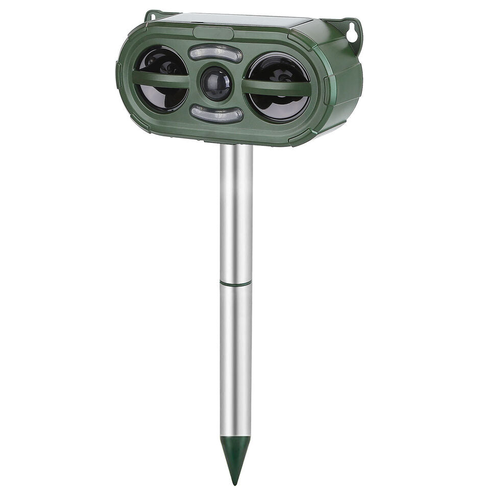 Solar Ultrasonic Animal Repeller Sensor Deer Raccoon Squirrel Garden Repellent